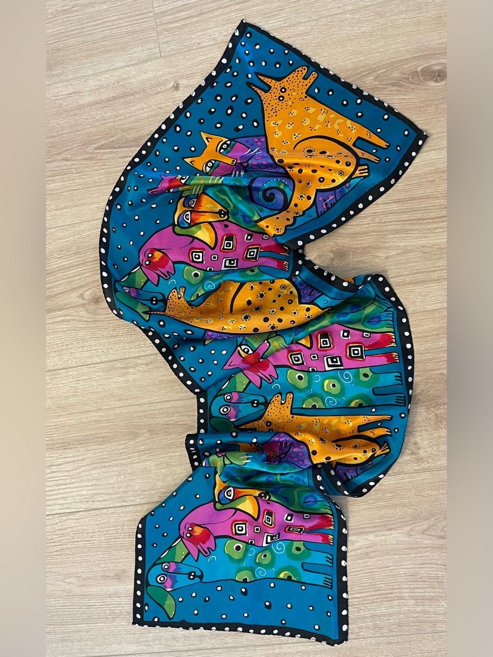 VTG Laurel Burch Feline Friends Cats & Dogs 100% Silk Oblong Scarf Art Print